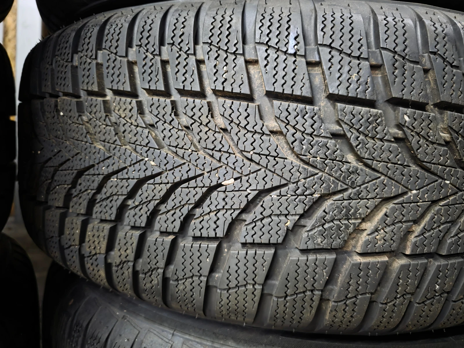 ���� 225/60R17 | Mobile.bg � ����������� 4