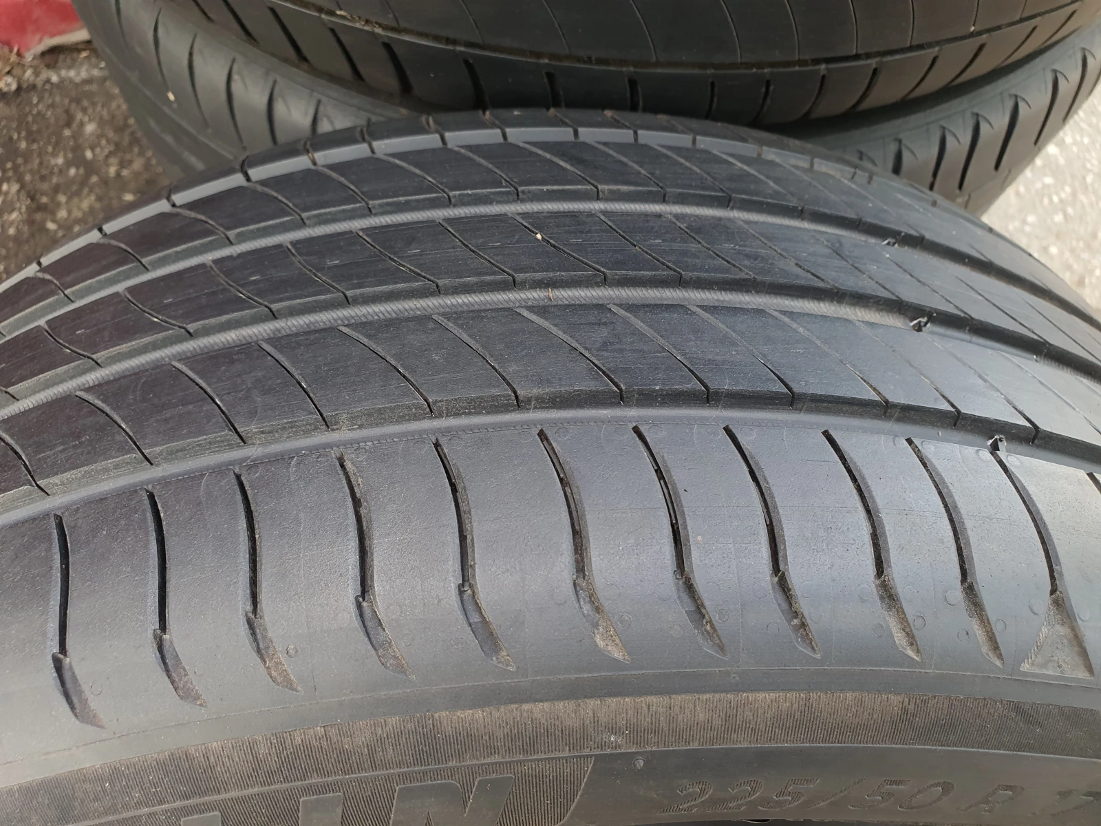 Гуми Летни 225/50R17, снимка 5 - Гуми и джанти - 54764377
