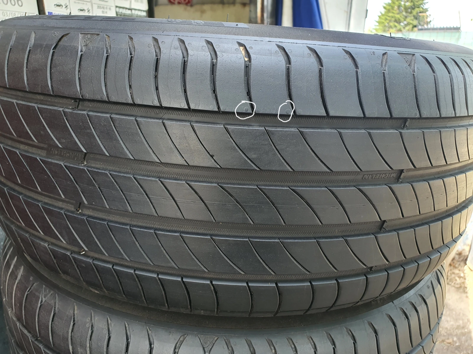 Гуми Летни 225/50R17, снимка 3 - Гуми и джанти - 54764377