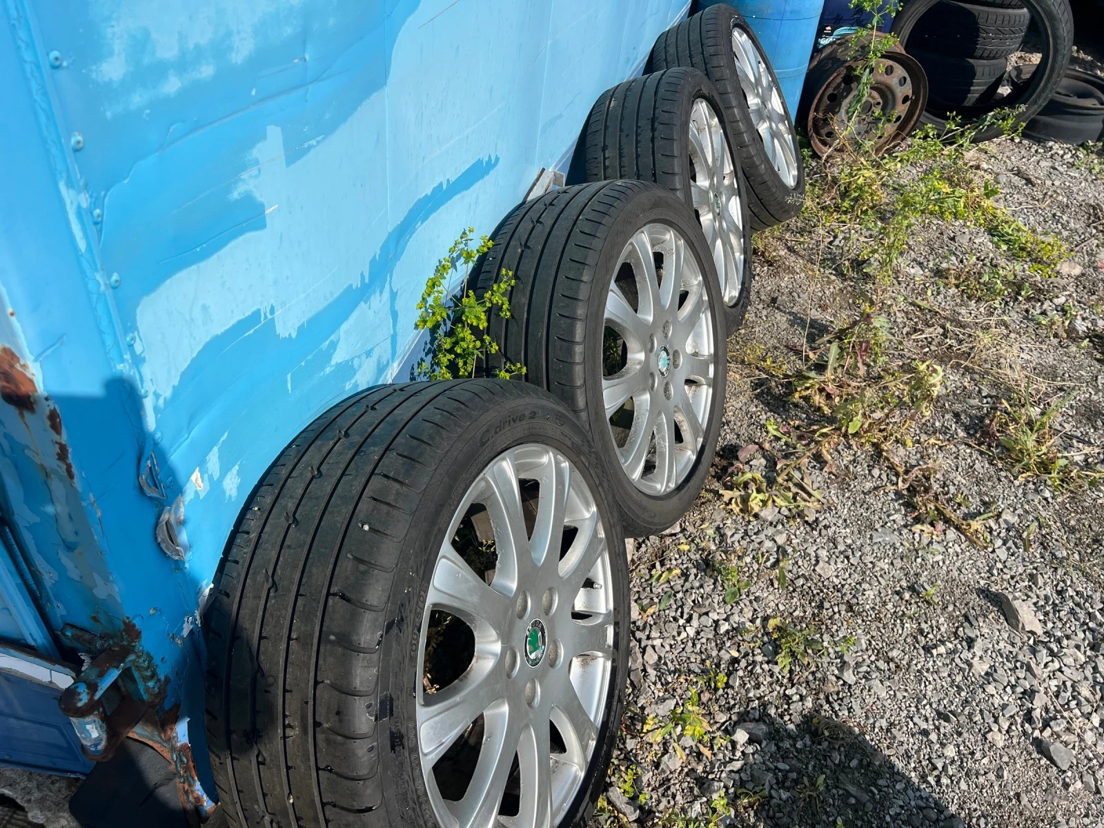 Гуми с джанти Yokohama 225/45R17, снимка 2 - Гуми и джанти - 55046334