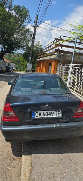 Mercedes-Benz C 220, снимка 4