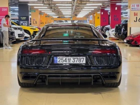 Audi R8 5.2 V10 Plus Coupe| 610к.с., снимка 3