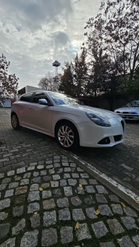 Alfa Romeo Giulietta 2.0JTDm 170к.с 2013 - 12900 лв. / 6595.67 € - 68857570 5