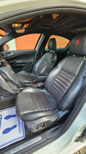 Alfa Romeo Giulietta 2.0JTDm 170к.с 2013 - 12900 лв. / 6595.67 € - 68857570 9