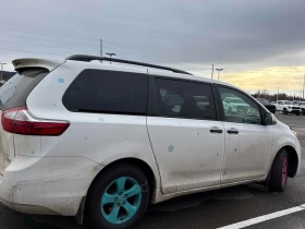 Toyota Sienna * 5dr 7 Pass FWD * CARFAX * БЕЗ ПЪРВОНАЧАЛНА ВНОСК, снимка 3