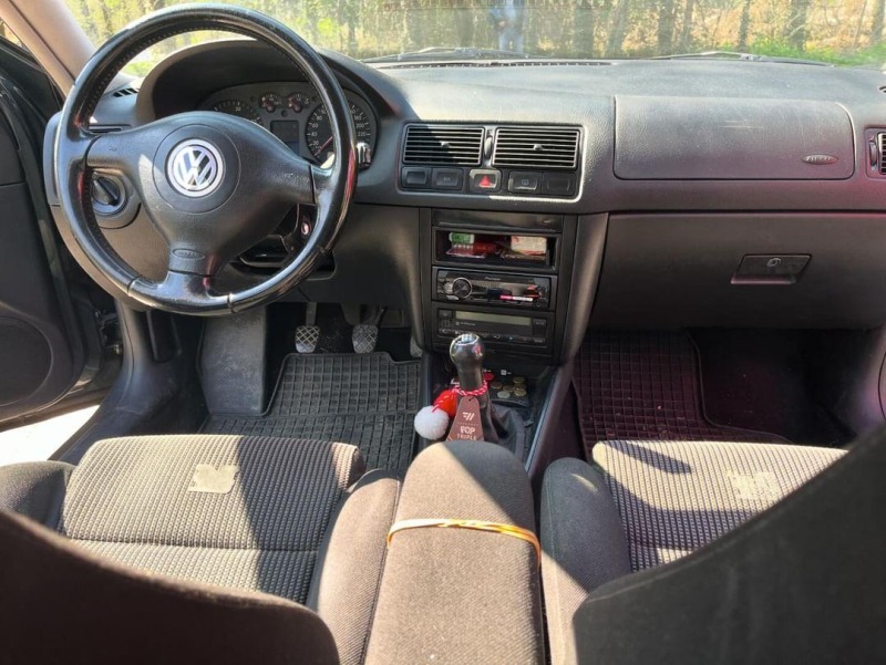 VW Golf, снимка 8 - Автомобили и джипове - 45373517