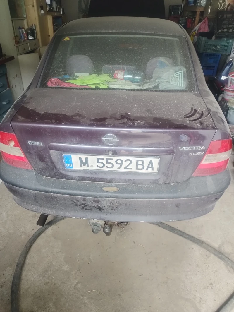 Opel Vectra В, снимка 1 - Автомобили и джипове - 47781642