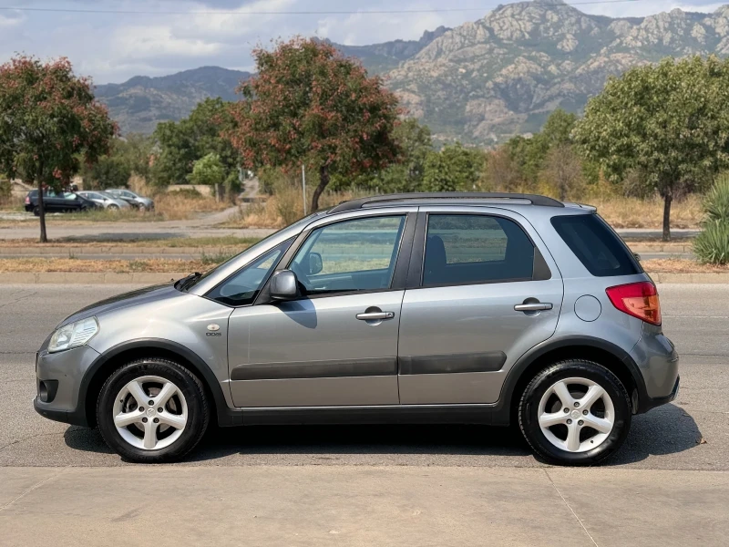 Suzuki SX4 1.6DDIS 90ps * ПЕРФЕКТЕН* , снимка 2 - Автомобили и джипове - 47151174