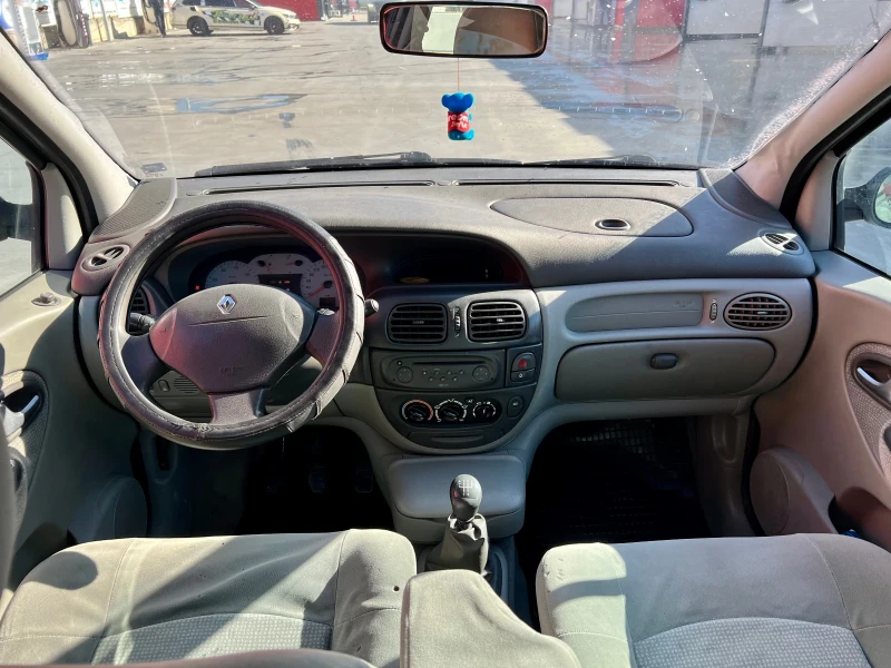 Renault Scenic 2.0 16V , снимка 5 - Автомобили и джипове - 47890312