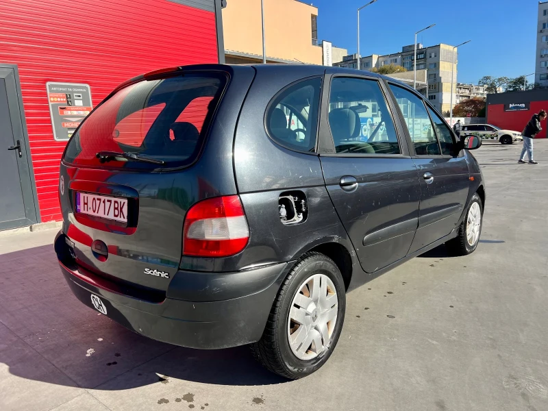 Renault Scenic 2.0 16V , снимка 3 - Автомобили и джипове - 47890312