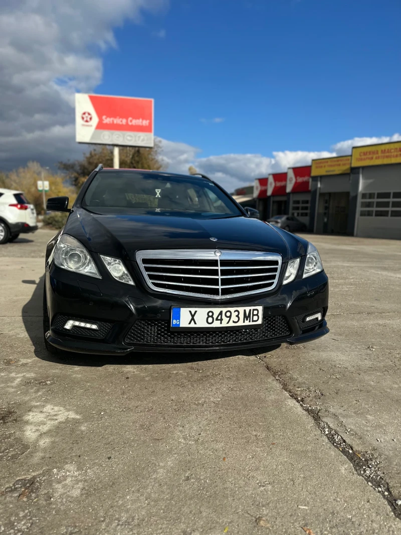 Mercedes-Benz E 220 AMG, снимка 2 - Автомобили и джипове - 47989736