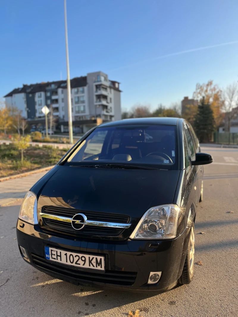 Opel Meriva, снимка 1 - Автомобили и джипове - 48006058