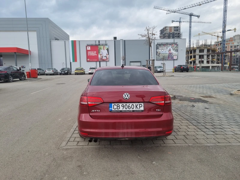 VW Jetta 2.0 TDI, снимка 3 - Автомобили и джипове - 49363457