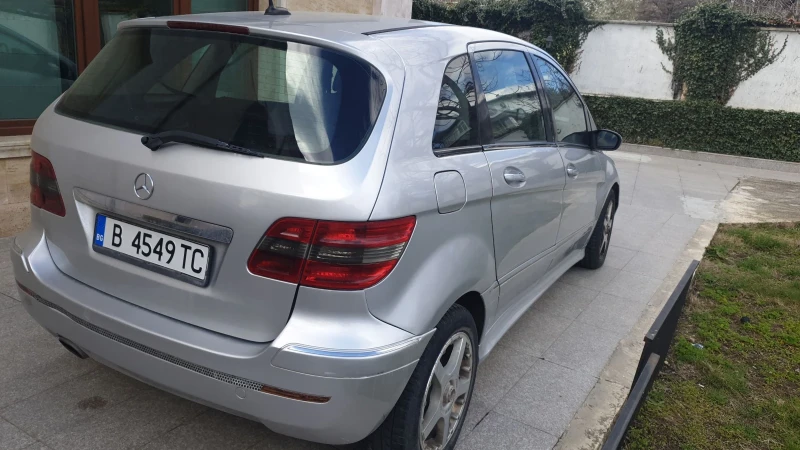 Mercedes-Benz B 200, снимка 5 - Автомобили и джипове - 49560958