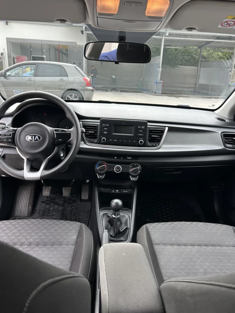 Kia Rio 1.25, снимка 10 - Автомобили и джипове - 52382137