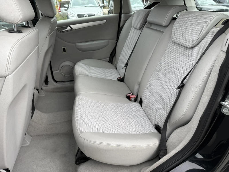 Mercedes-Benz B 170 1.7i Italia 116kc, снимка 14 - Автомобили и джипове - 52117446