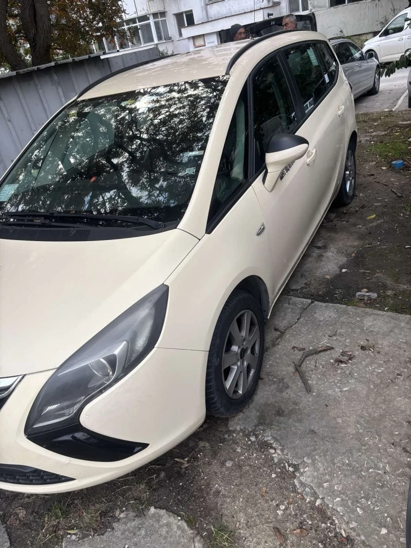 Opel Zafira, снимка 2 - Автомобили и джипове - 52401673