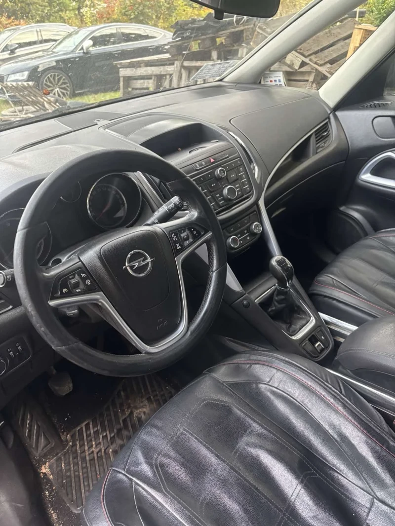Opel Zafira, снимка 6 - Автомобили и джипове - 52401673