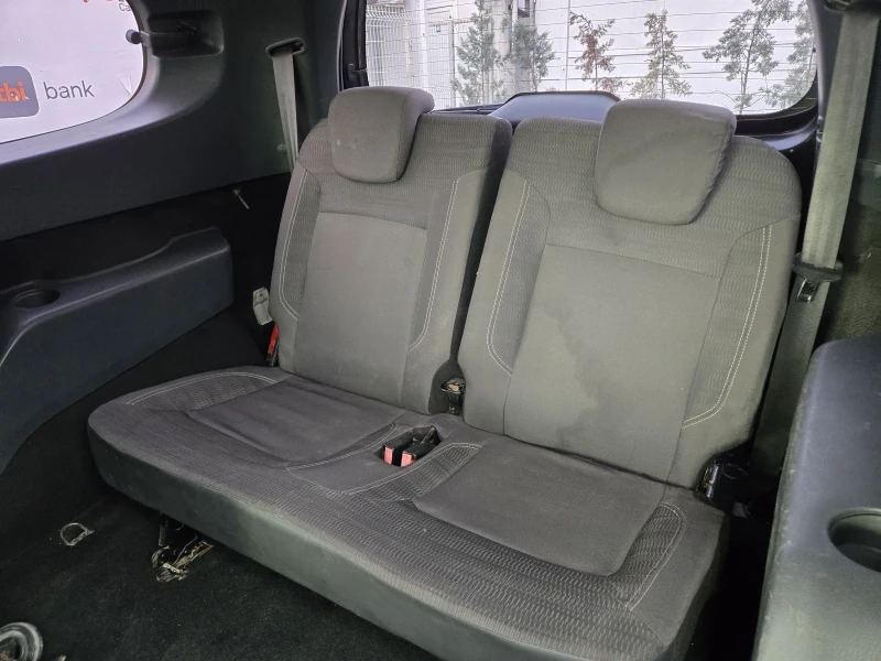 Dacia Lodgy 1.5DCI-110кс= 7МЕСТА= 6СКОРОСТИ= НАВИ, снимка 10 - Автомобили и джипове - 53280503