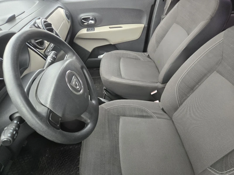 Dacia Lodgy, снимка 6 - Автомобили и джипове - 53280503