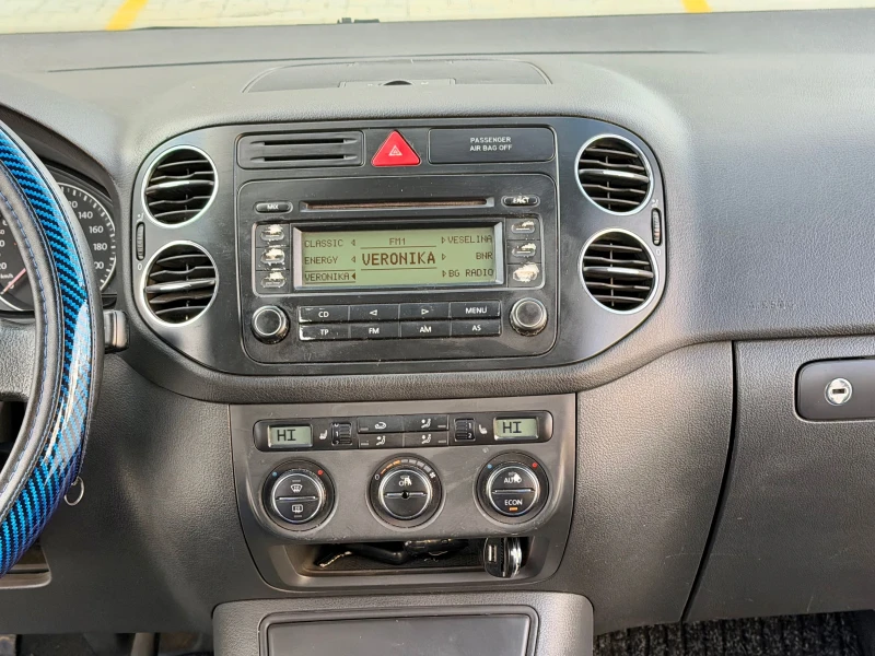 VW Golf Plus 1.6/102к.с/2006г, снимка 10 - Автомобили и джипове - 53598984