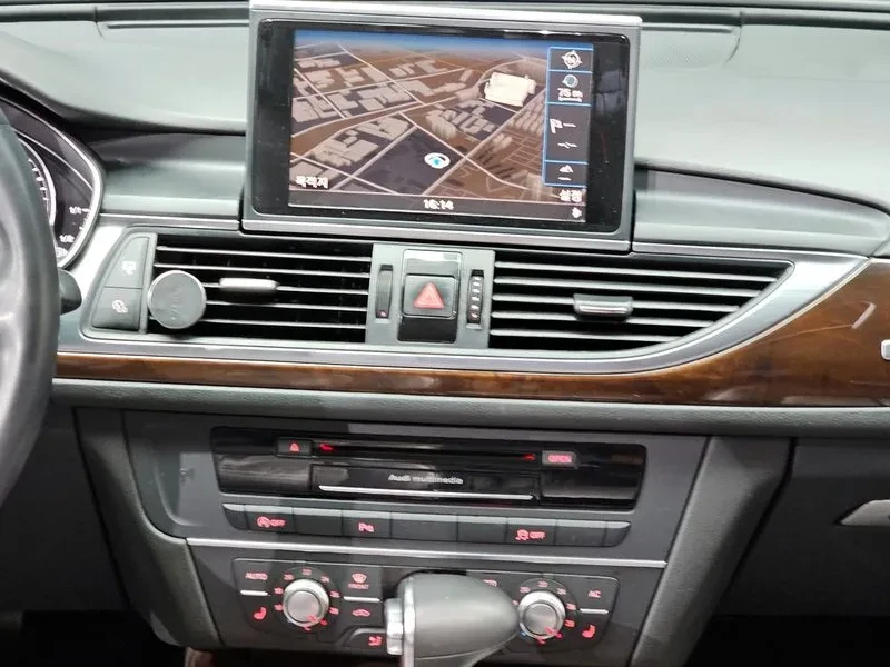 Audi A6 3.0 TDI Quattro, снимка 14 - Автомобили и джипове - 54553914