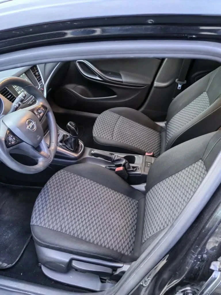 Opel Astra 1.6 D 110hp, снимка 5 - Автомобили и джипове - 55795876
