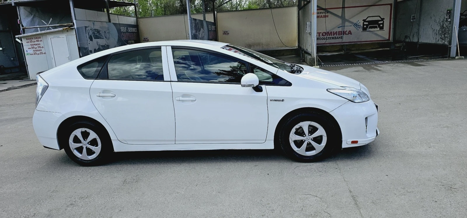 Toyota Prius 1.8HYBRID+ГАЗ.ИНЖ-БРЦ! 4/100ГАЗ - изображение 4