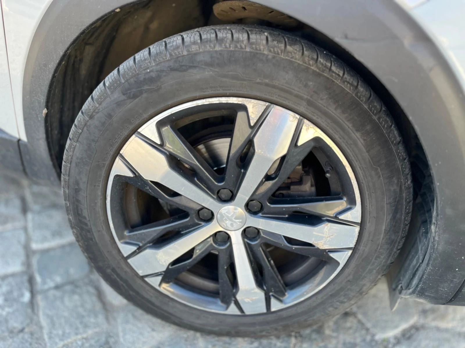 Peugeot 5008 GT Line - изображение 4
