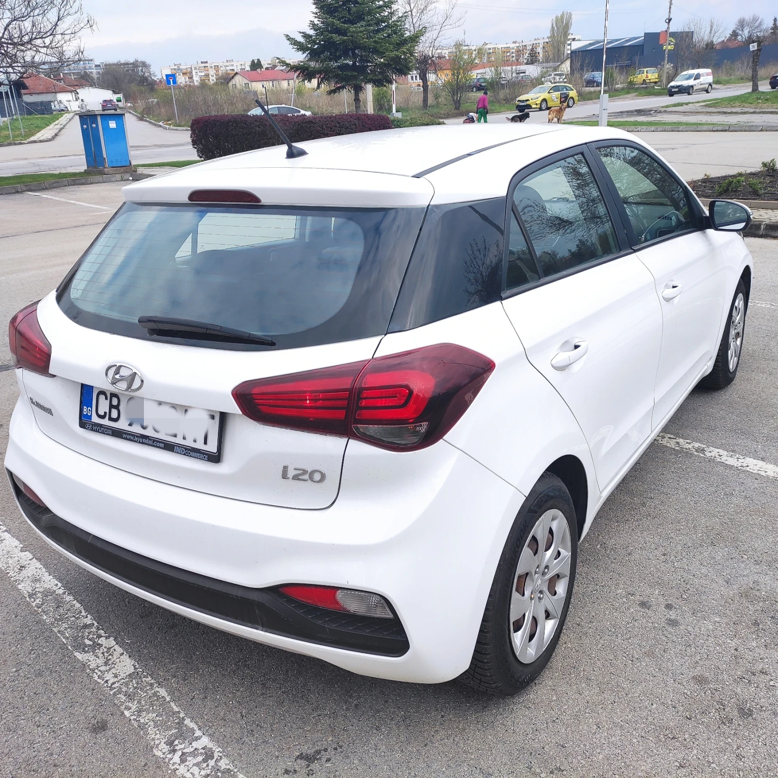 Hyundai I20 1.2/4 цил.  Фейслифт бензин от България Евро 6  - изображение 4