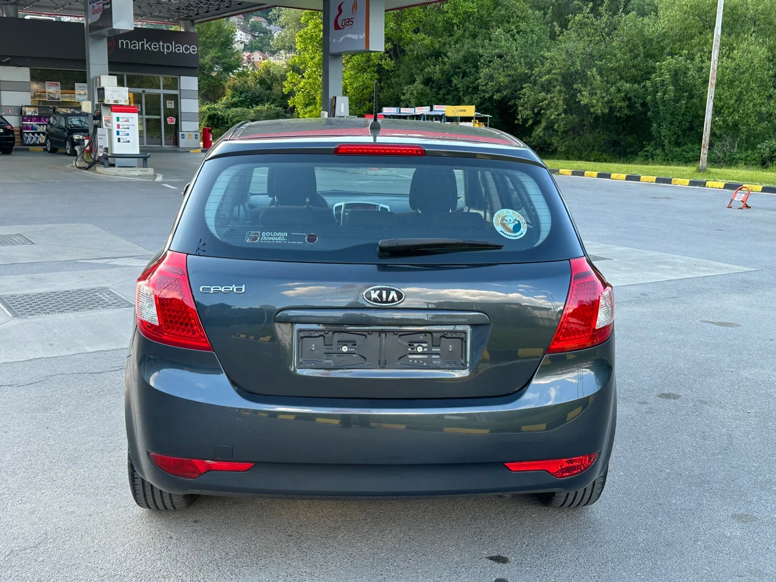 Kia Ceed 1.4 BIFUEL GAZ/BENZIN - изображение 5