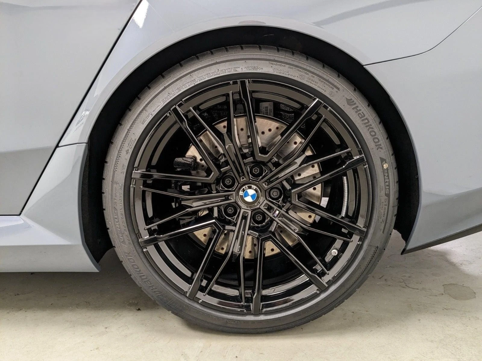 BMW M5 HYBRID CARBON B&W HEAD UP SHADOW LINE - изображение 4