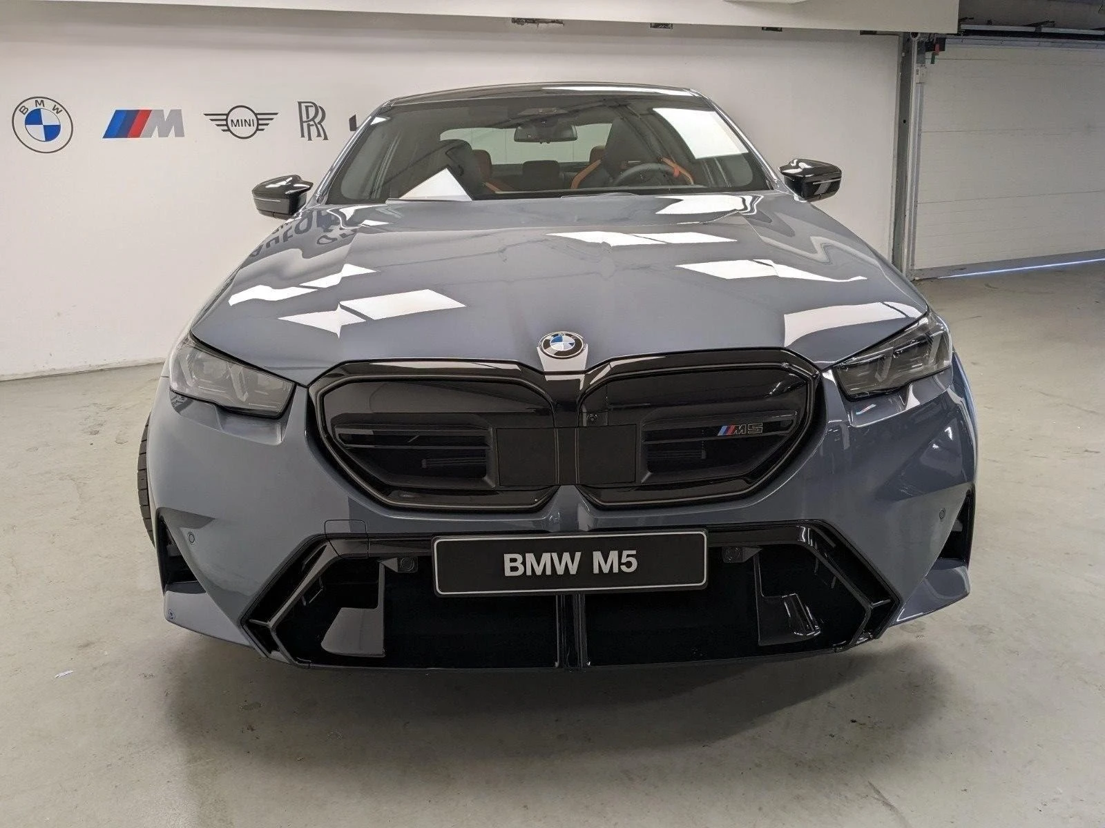 BMW M5 HYBRID CARBON B&W HEAD UP SHADOW LINE - изображение 2