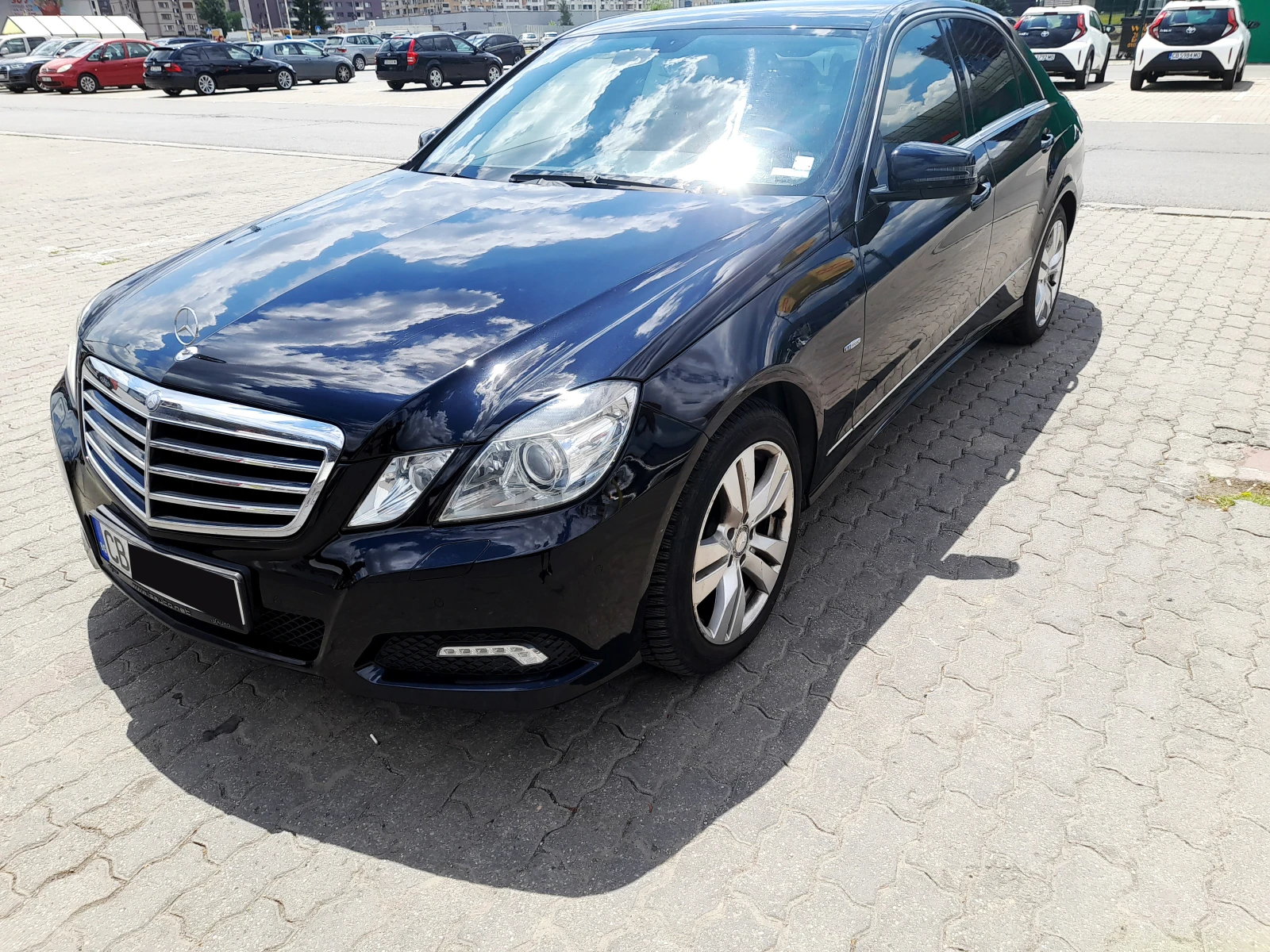 Mercedes-Benz E 200  - изображение 2