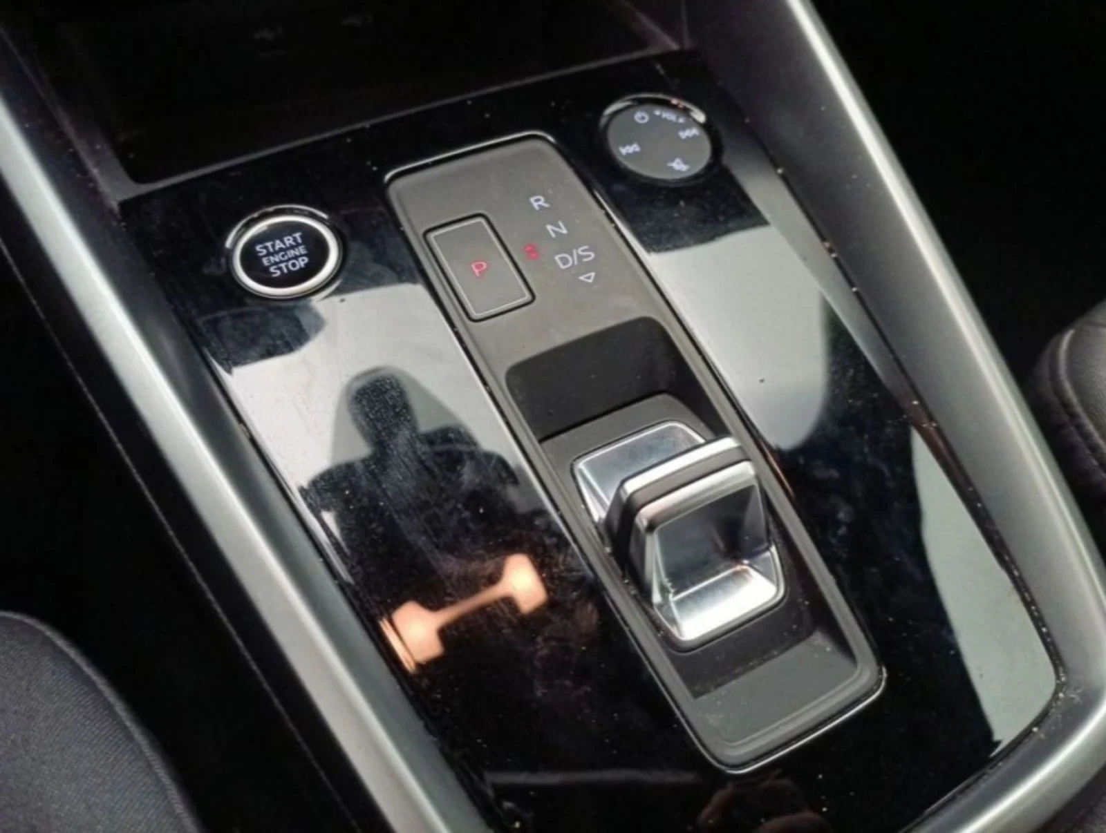 Audi A3 40 TFSIe.NAVI.LED.PDC.PLUG-IN HYBRID | Mobile.bg   12