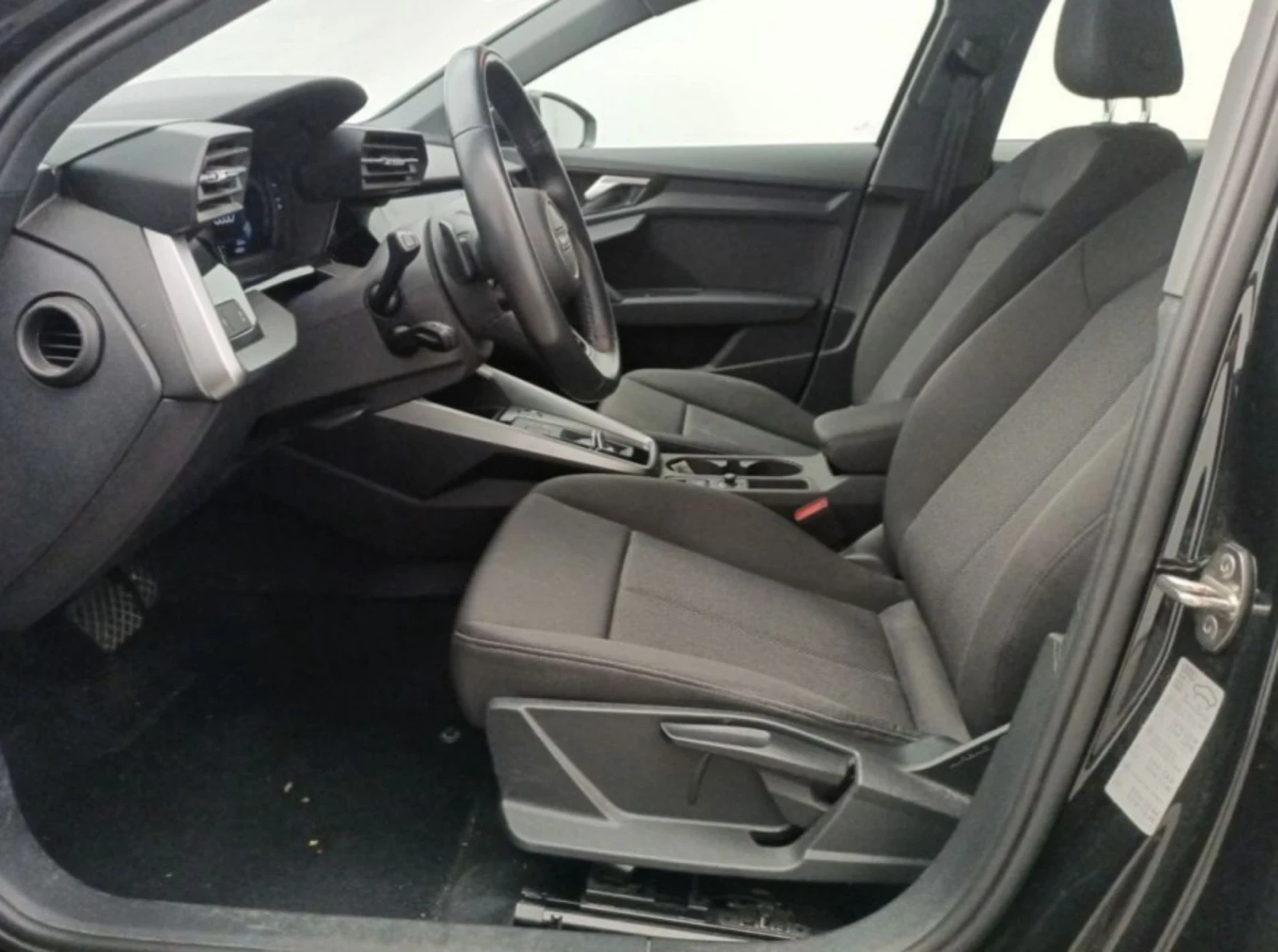 Audi A3 40 TFSIe.NAVI.LED.PDC.PLUG-IN HYBRID - изображение 6