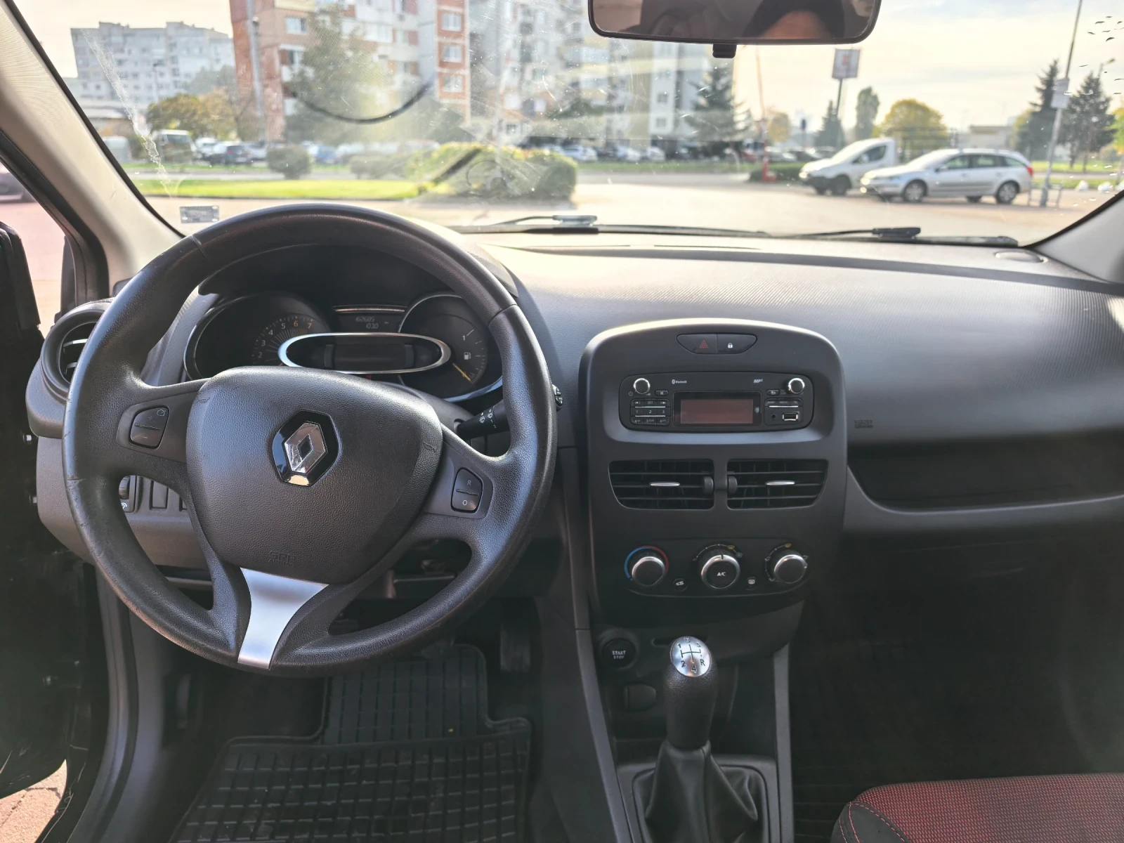 Renault Clio 1.2i Euro 6 | Mobile.bg   7