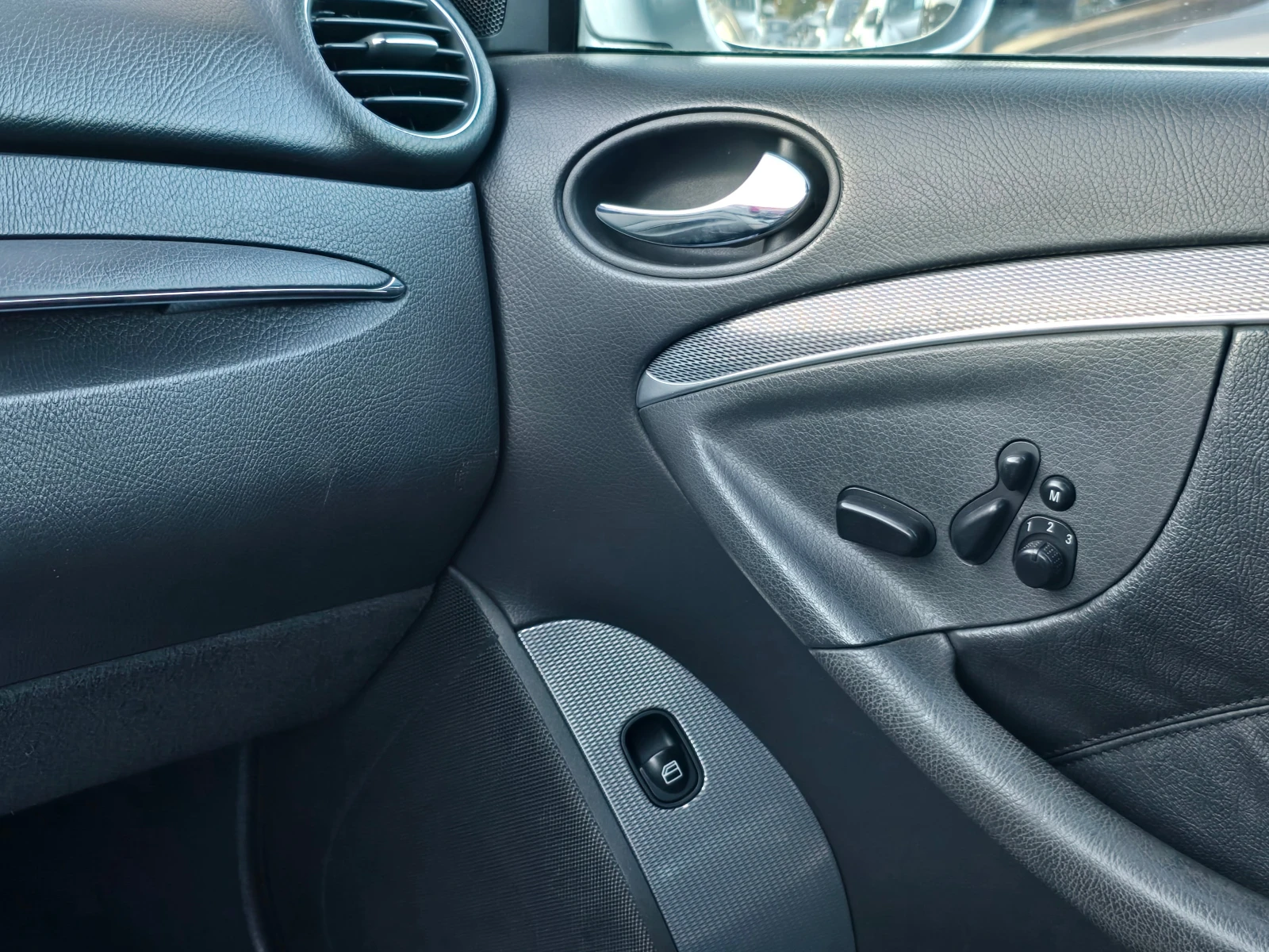 Mercedes-Benz CLK 2.0i-Kompressor/Avangarde/ | Mobile.bg   16