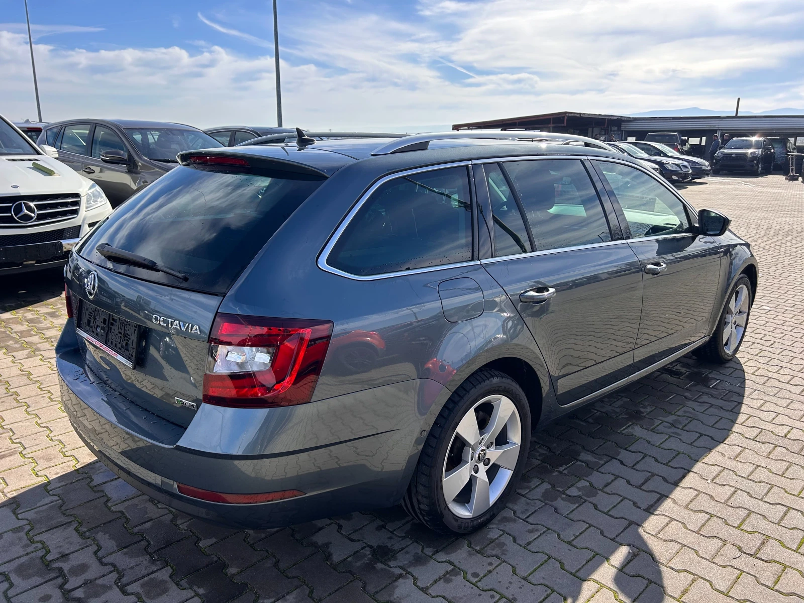 Skoda Octavia 1.5TGI AVTOMAT/NAVI/KAMERA EURO 6 | Mobile.bg   6