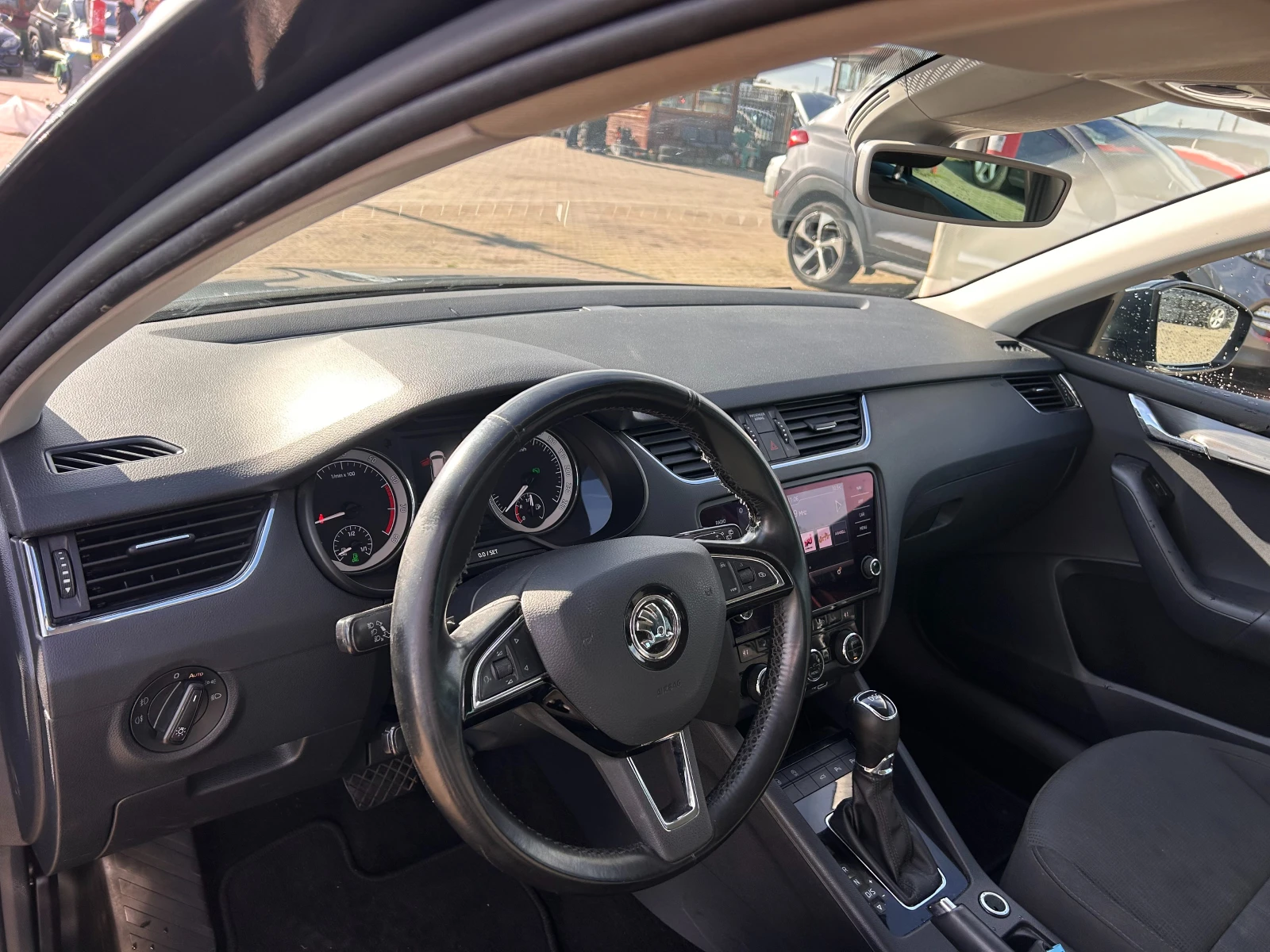 Skoda Octavia 1.5TGI AVTOMAT/NAVI/KAMERA EURO 6 | Mobile.bg   11