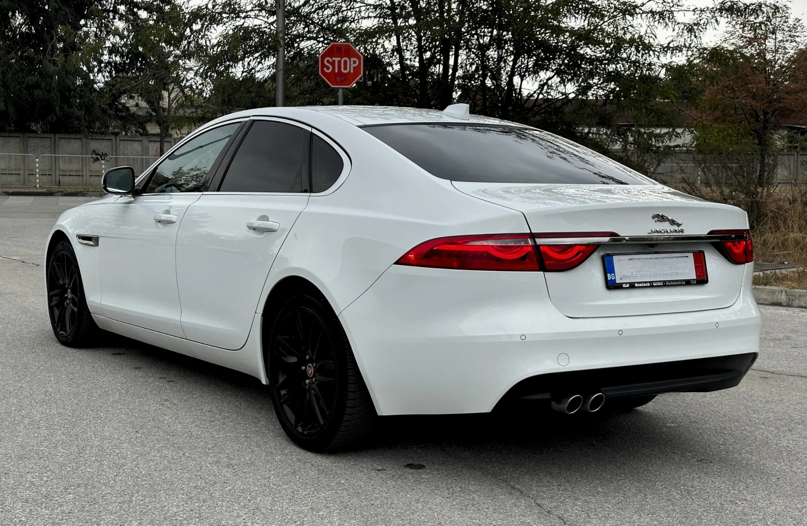 Jaguar Xf 2.0D |   |  | Mobile.bg   4