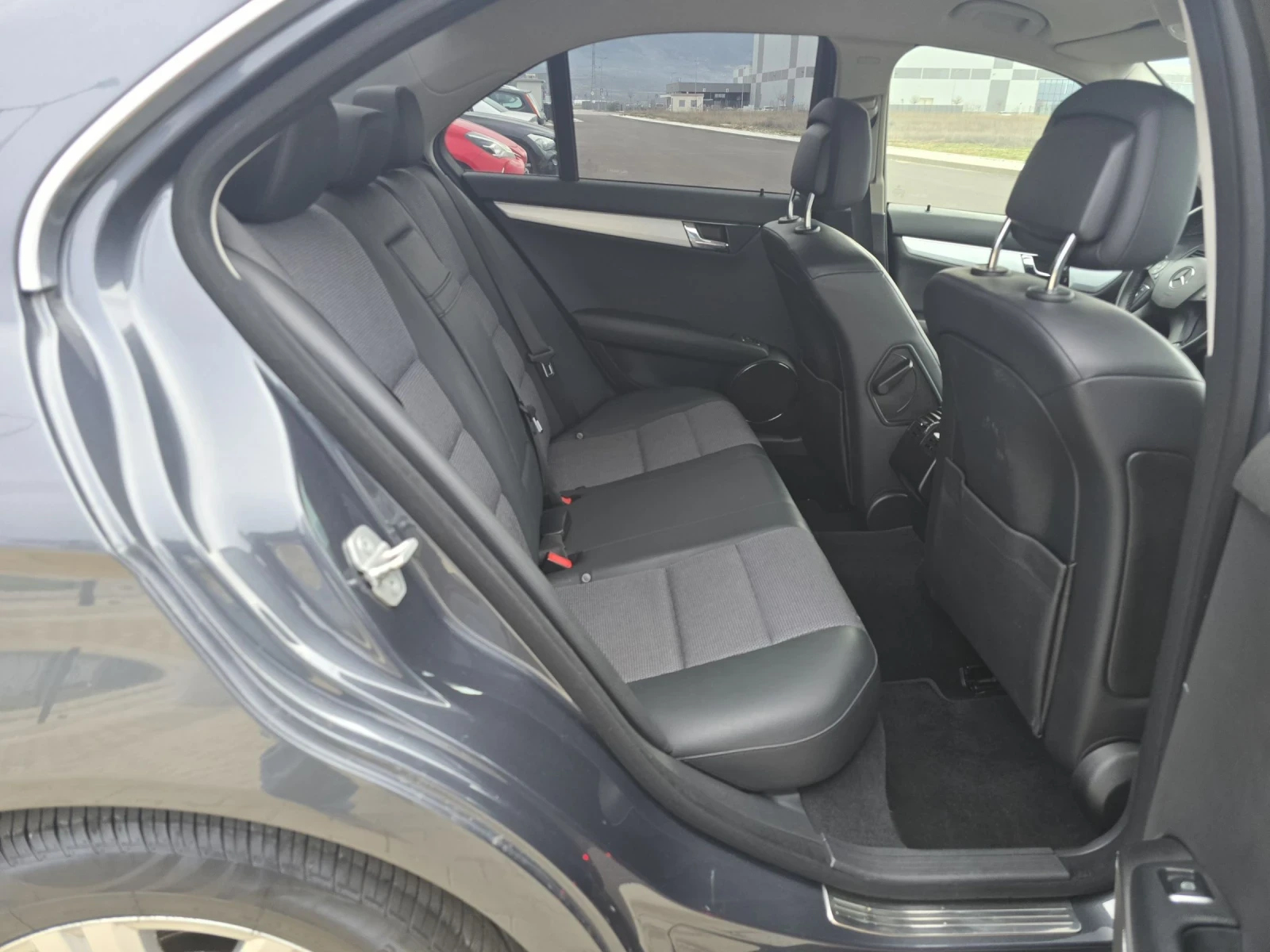 Mercedes-Benz C 220 2.2CDI/C180CDi/AVANTGARDE/AVTOMAT/FULL | Mobile.bg � ����������� 13