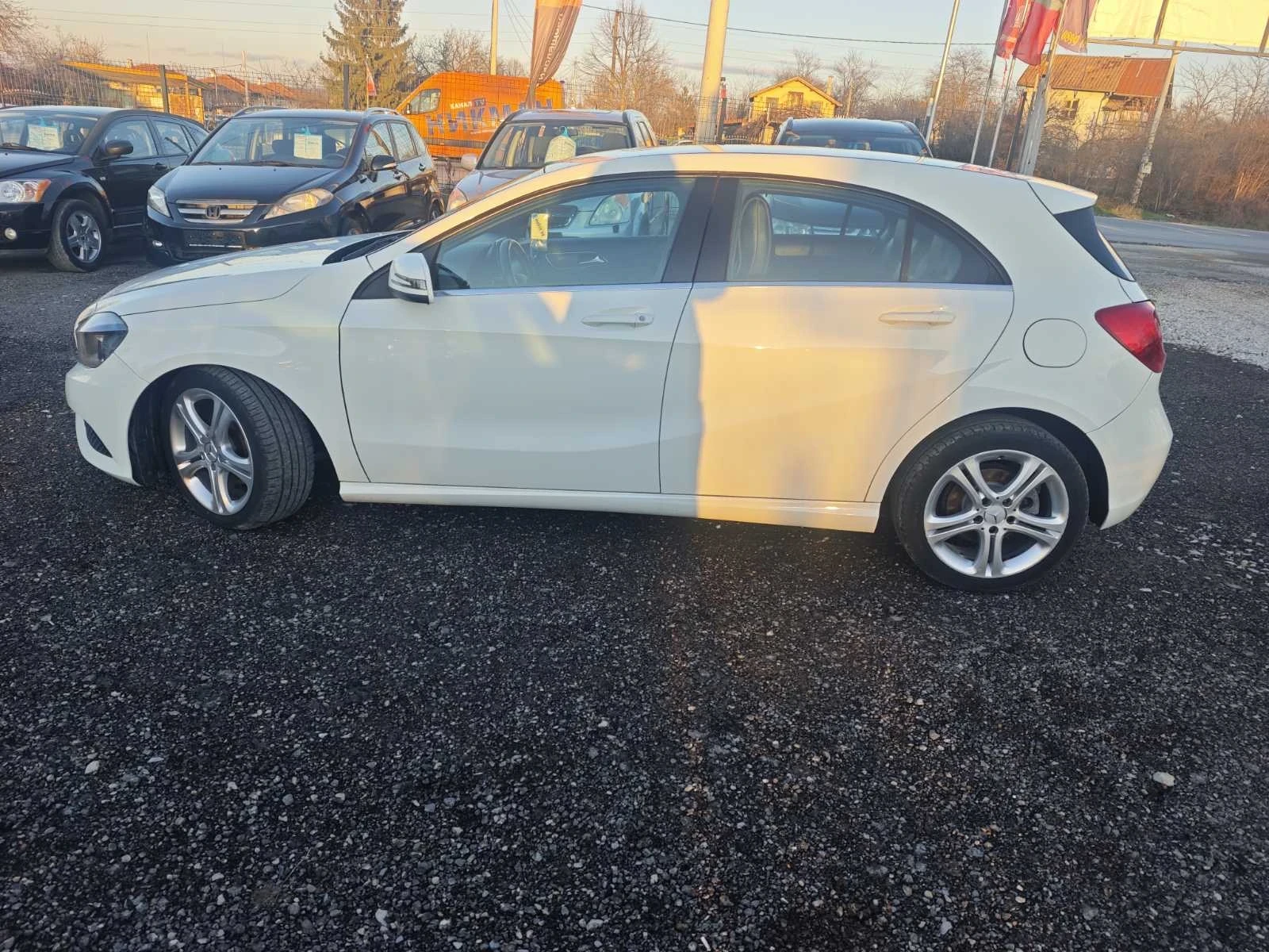 Mercedes-Benz A 180 1.8/109KC - изображение 3