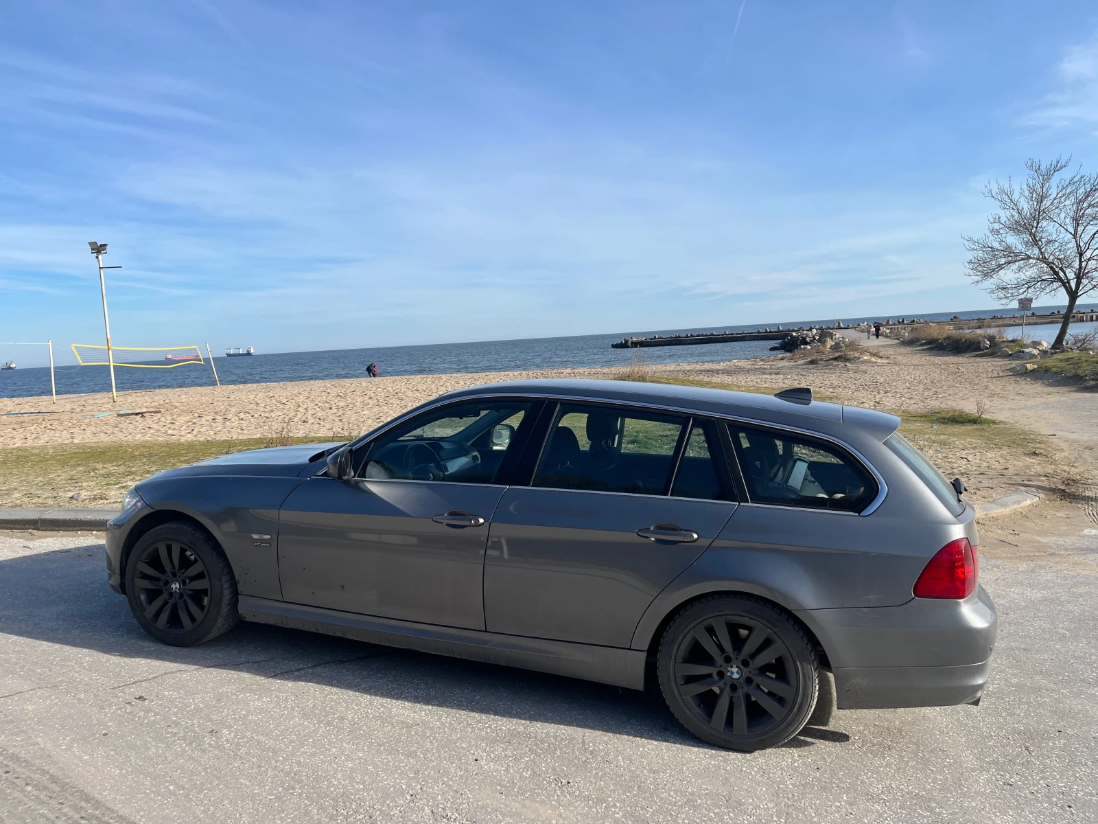 BMW 320 XDrive | Touring | Lifestyle Edition , снимка 13 - Автомобили и джипове - 53848821