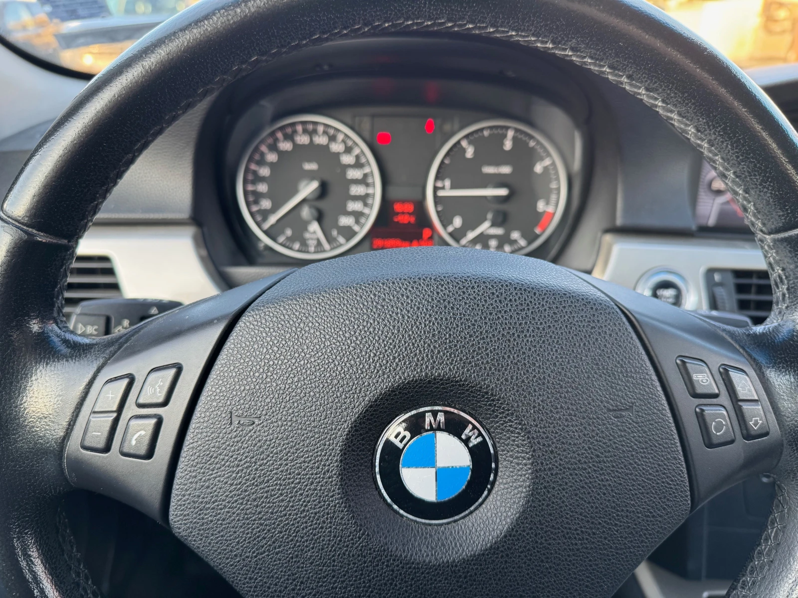 BMW 320 XDrive | Touring | Lifestyle Edition , снимка 10 - Автомобили и джипове - 53848821