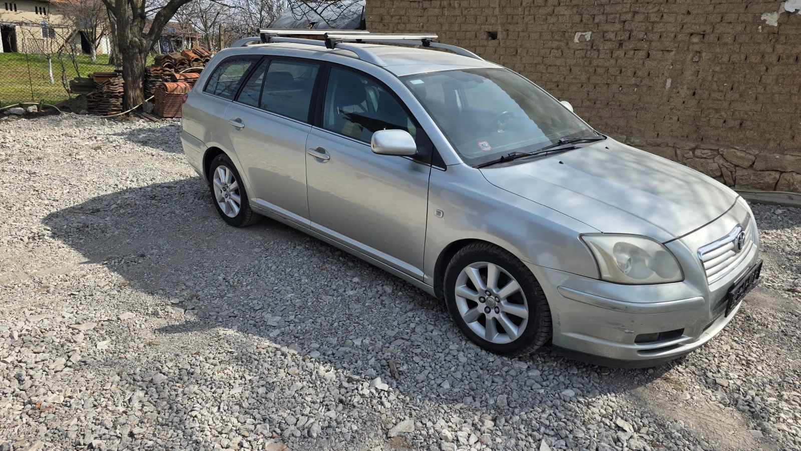 Toyota Avensis 2.0d, снимка 6 - Автомобили и джипове - 53879974