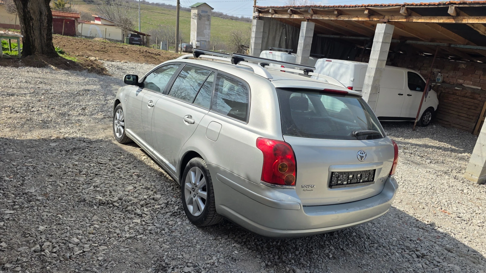 Toyota Avensis 2.0d, снимка 3 - Автомобили и джипове - 53879974