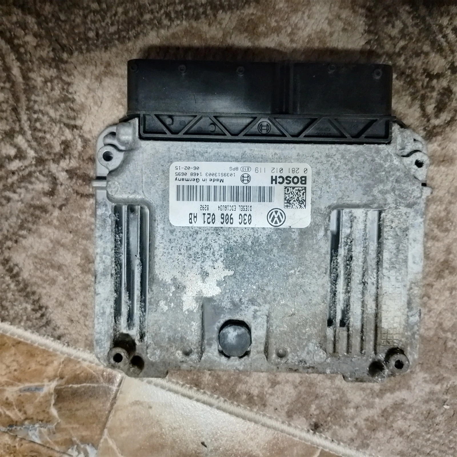 VW Passat, снимка 16 - Автомобили и джипове - 54660833