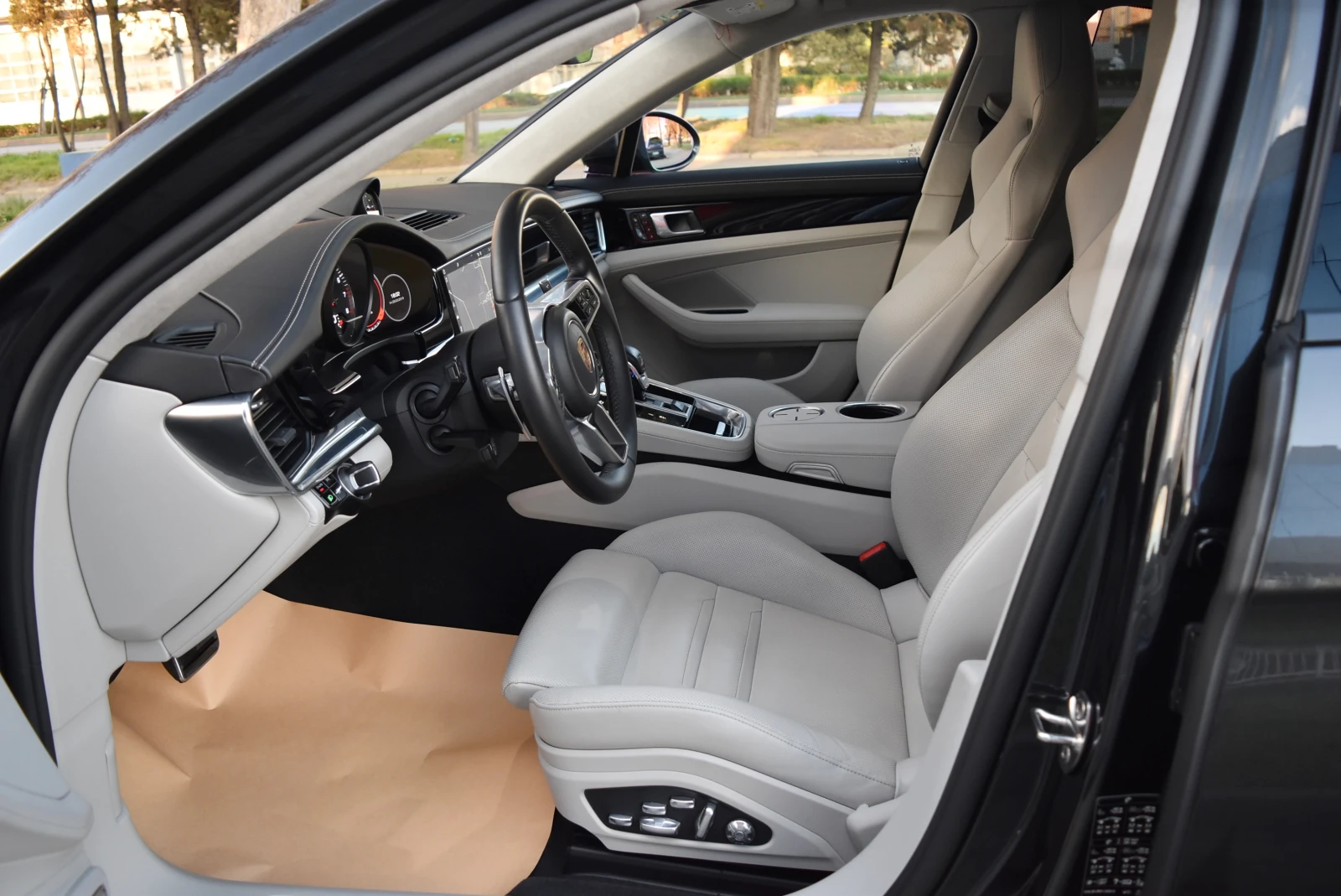 Porsche Panamera Turbo, снимка 8 - Автомобили и джипове - 54848015