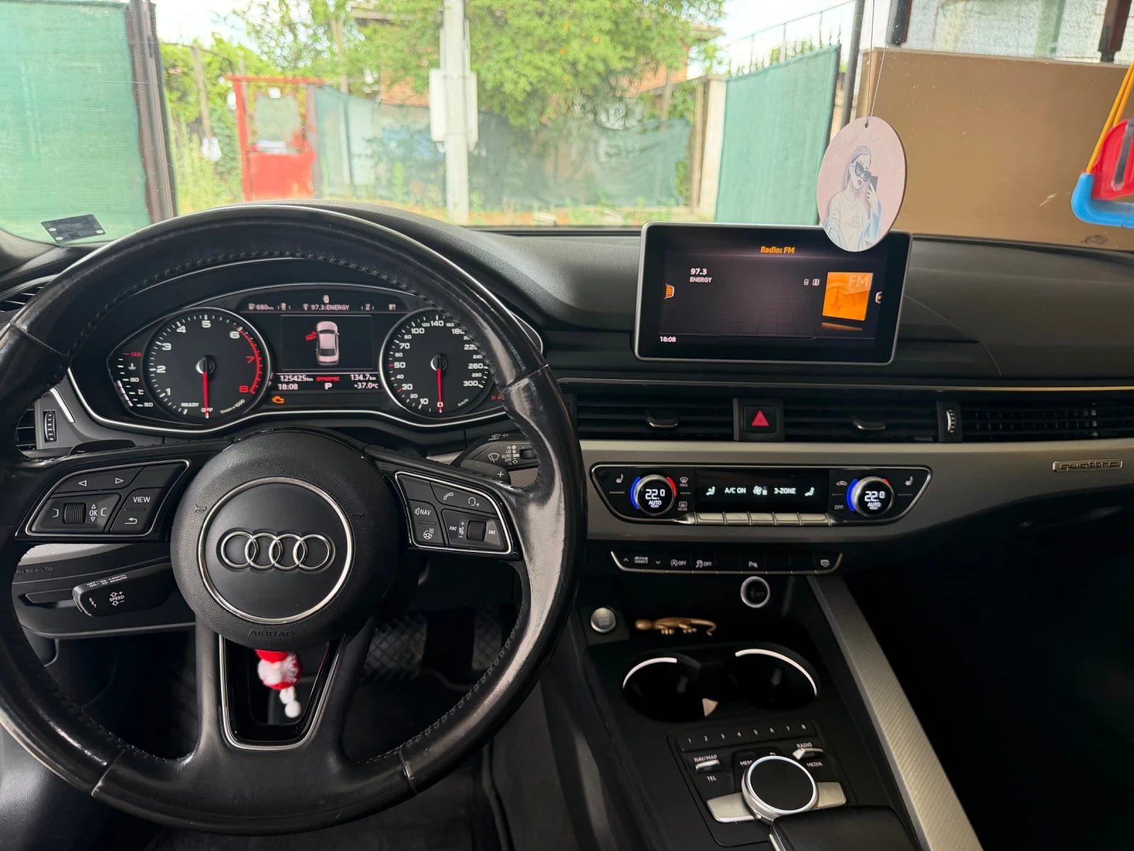 Audi A4 2.0 Tfsi quattro, снимка 9 - Автомобили и джипове - 55133714